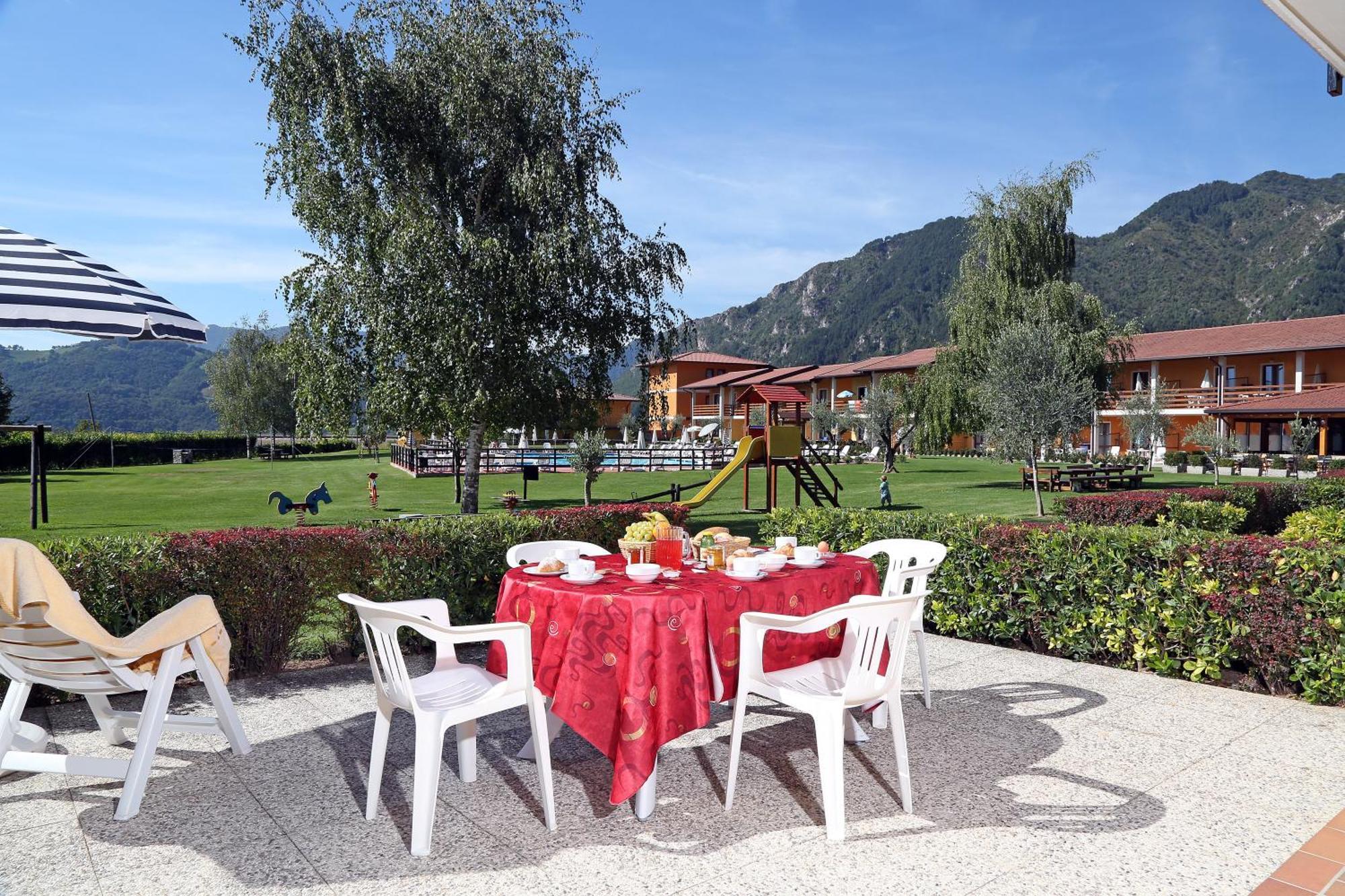 Hotel Residence La Pertica Tremosine ภายนอก รูปภาพ